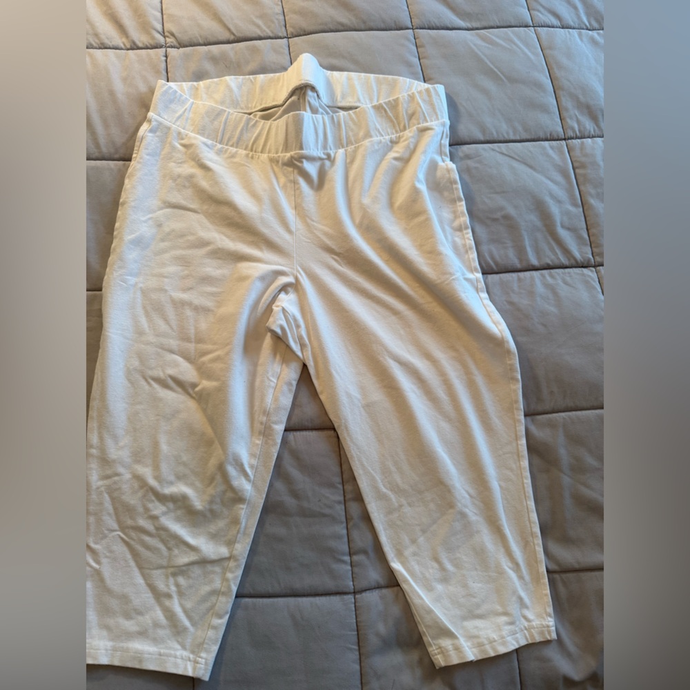 White cropped Leggings